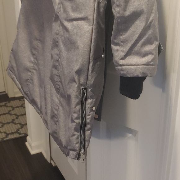 Winter jacket - Picture 4 of 5